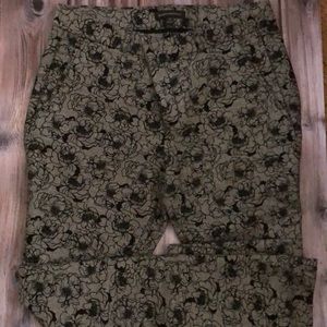 Banana Republic Grey with Black Design Pants NWOT